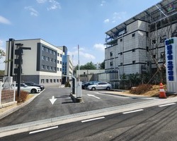 동측 주차장